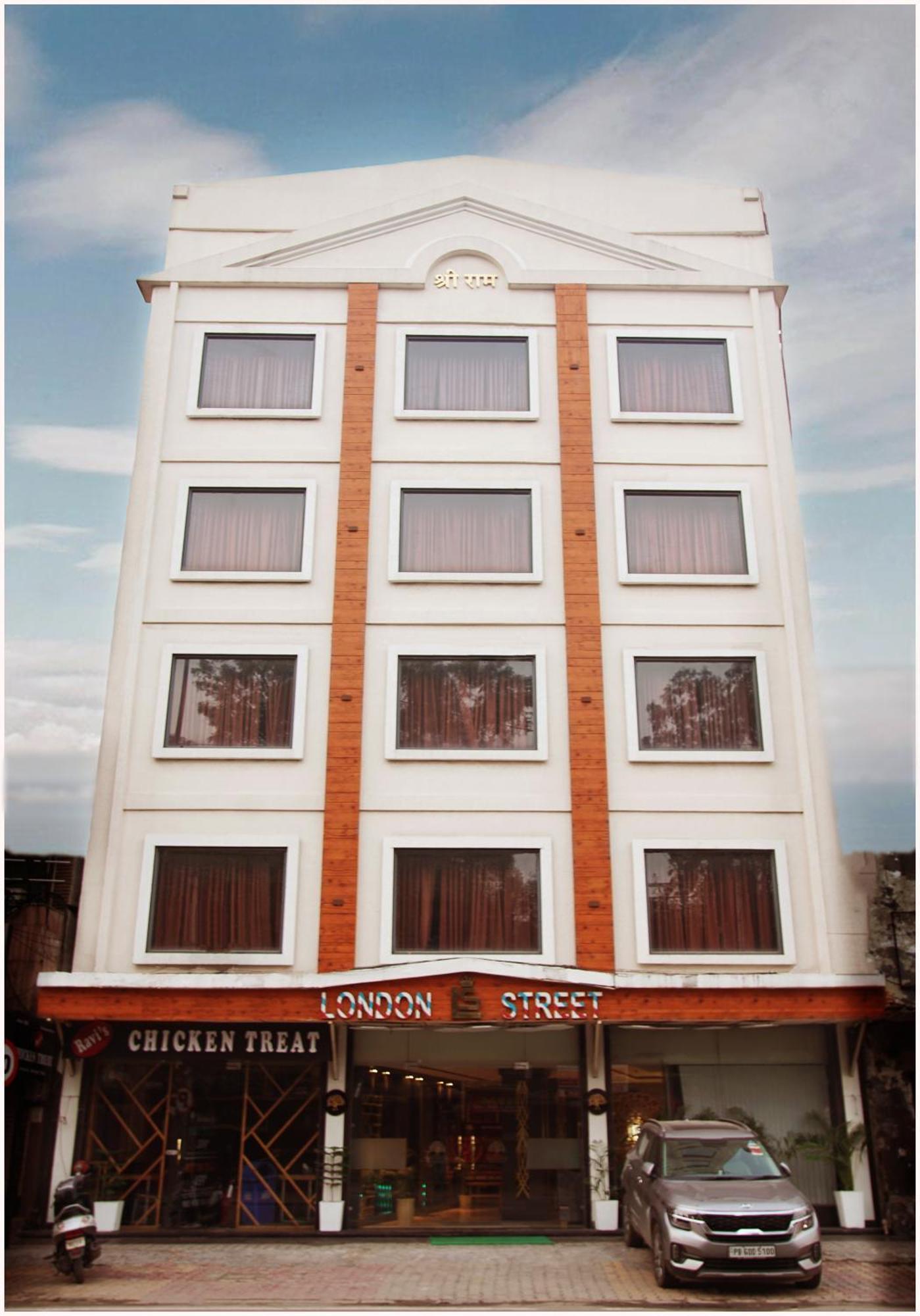 فندق Treehouse London Street أمريتسار المظهر الخارجي الصورة